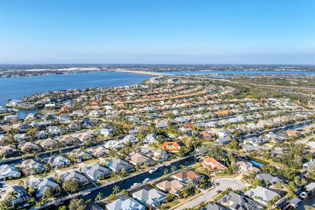 4627 Barracuda Drive Bradenton FL 34208