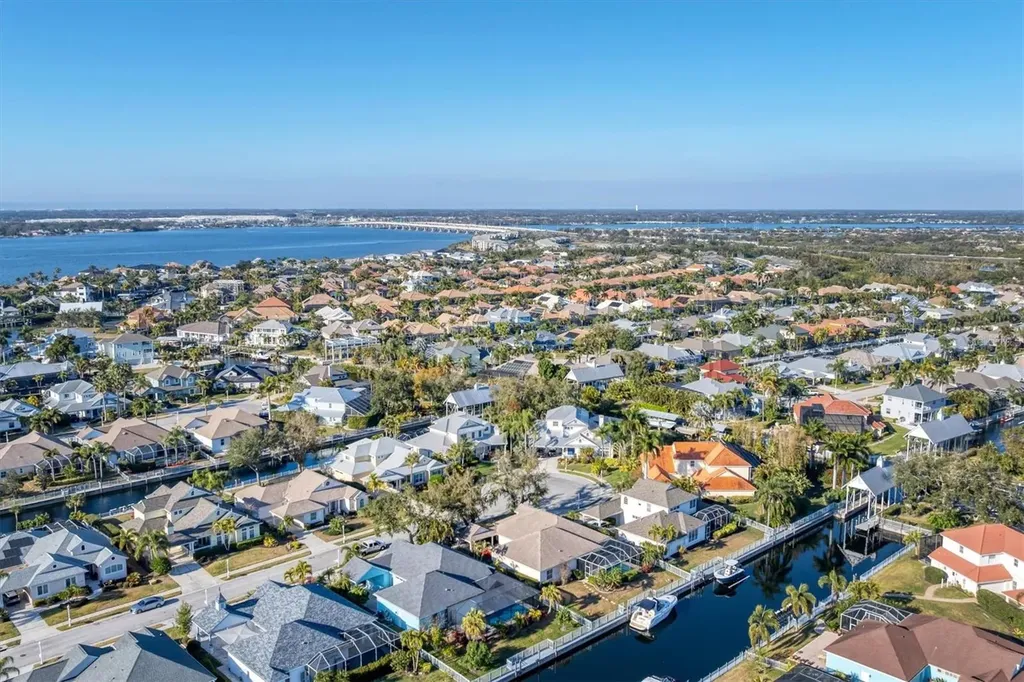 4627 Barracuda Drive Bradenton FL 34208