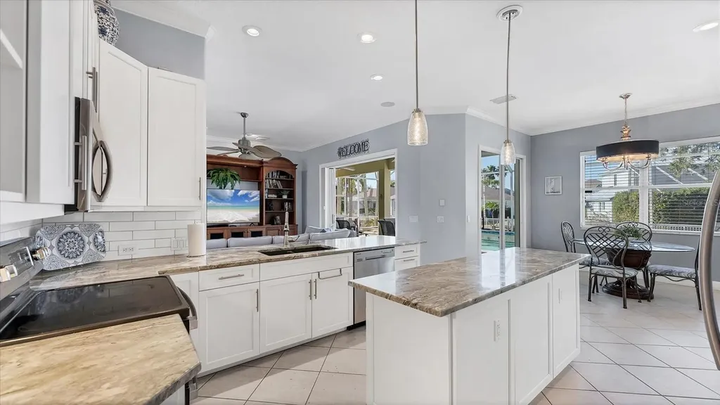 4627 Barracuda Drive Bradenton FL 34208