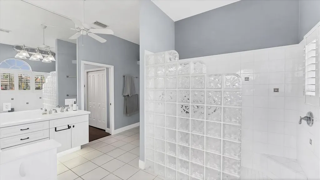4627 Barracuda Drive Bradenton FL 34208