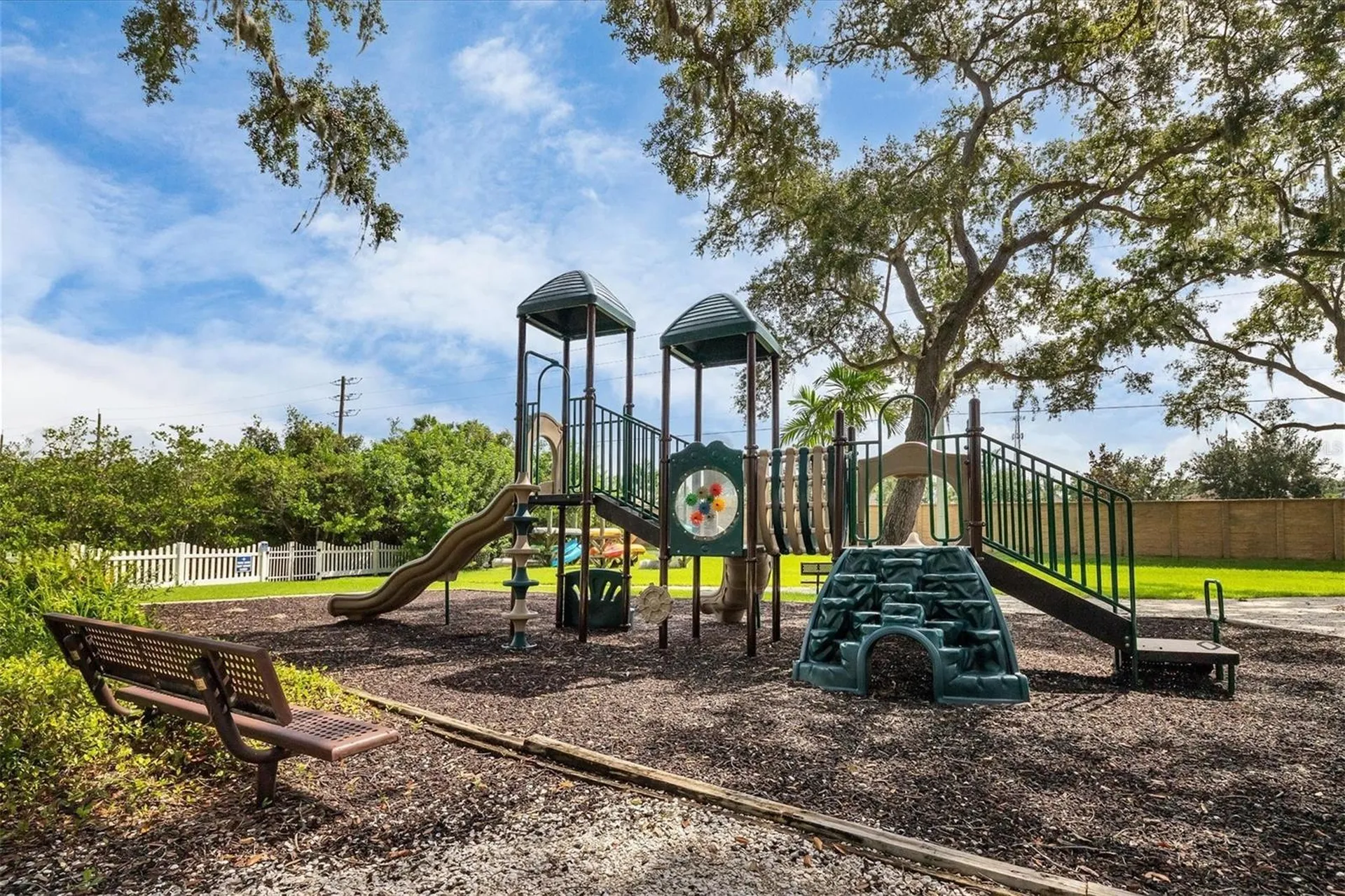 4627 Barracuda Drive Bradenton FL 34208