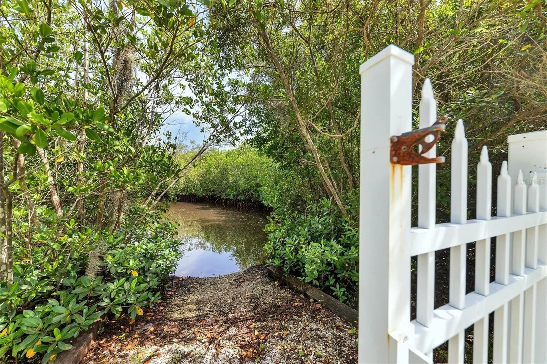 4627 Barracuda Drive Bradenton FL 34208