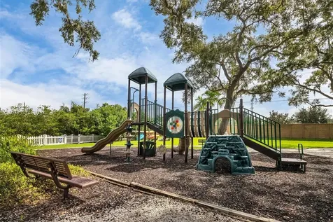 4627 Barracuda Drive Bradenton FL 34208