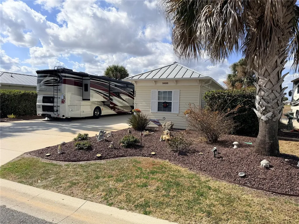 9486 SE 47th Way Webster FL 33597