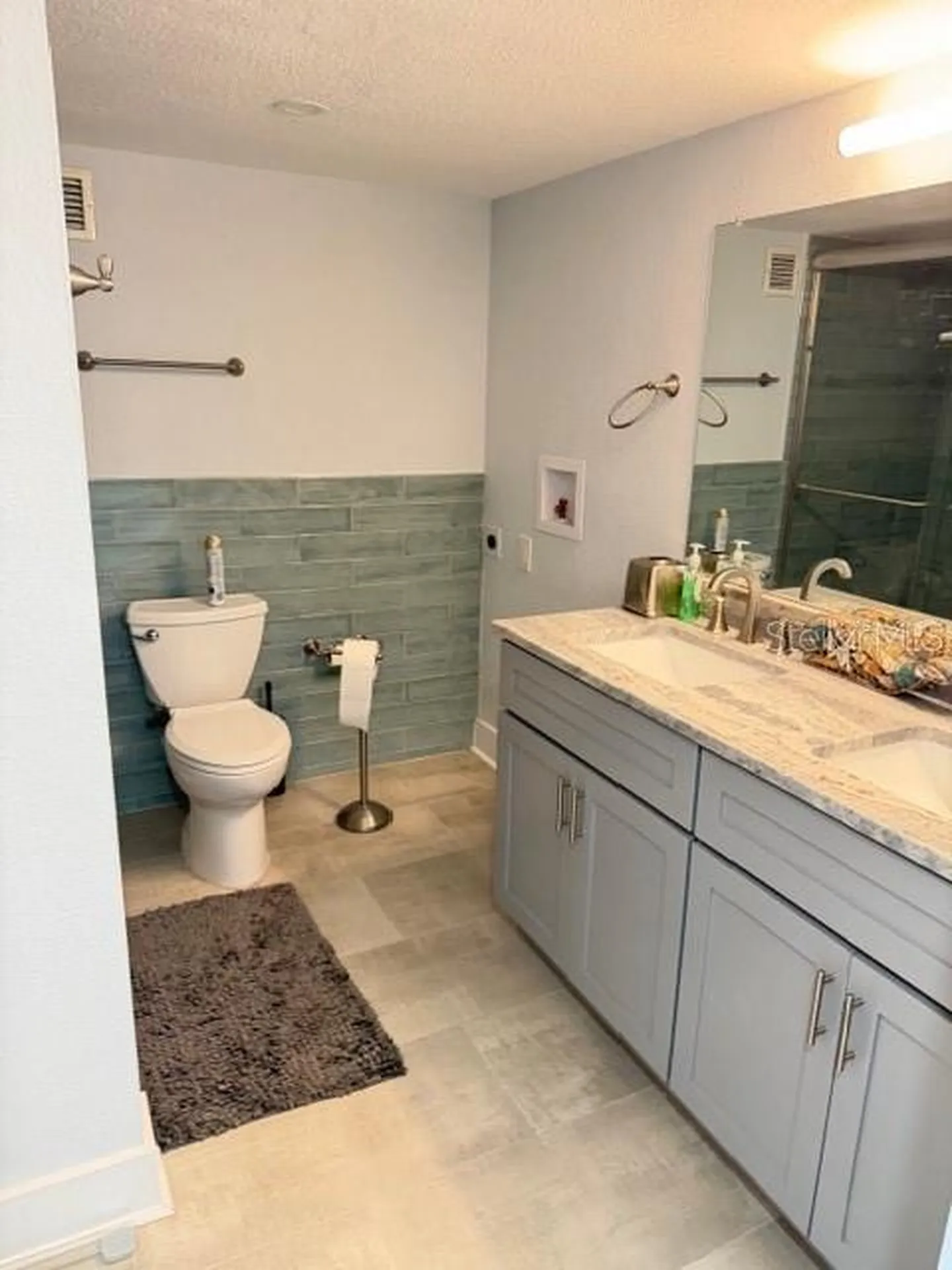 7200 Sunshine Skyway Lane S St Petersburg FL 33711