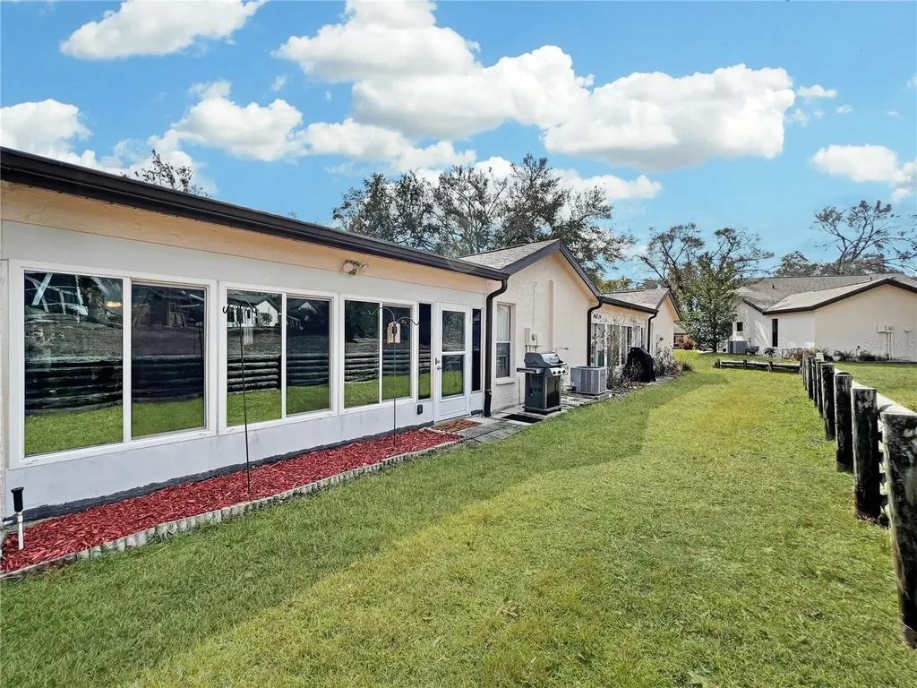 7497 Heather Walk Drive Weeki Wachee FL 34613
