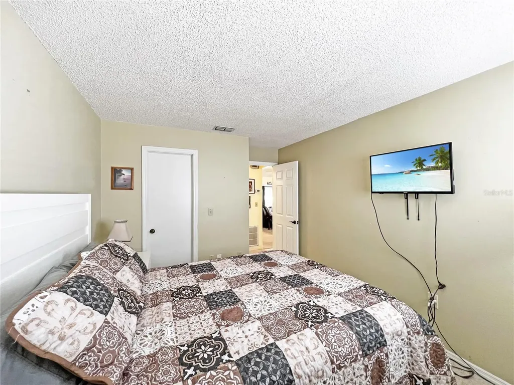 7497 Heather Walk Drive Weeki Wachee FL 34613