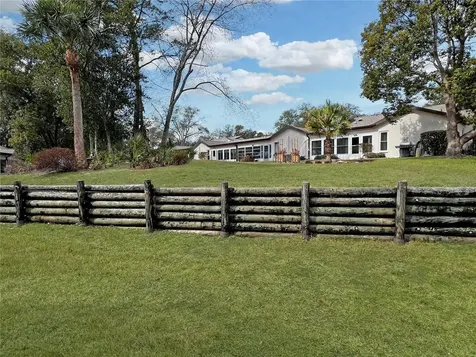 7497 Heather Walk Drive Weeki Wachee FL 34613