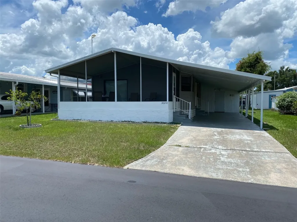 38210 Williams Aire Street Dade City FL 33525