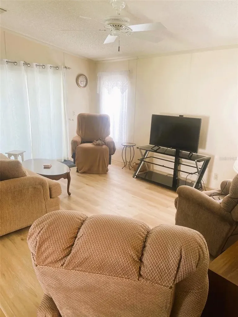 38210 Williams Aire Street Dade City FL 33525