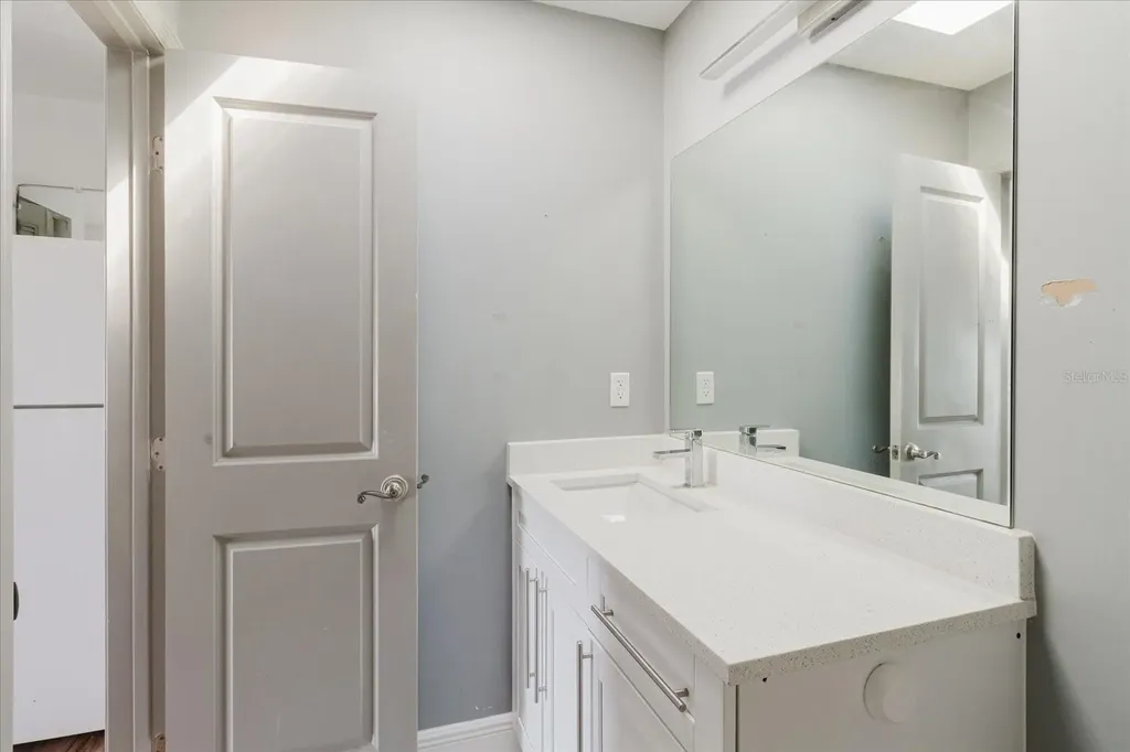 7008 Mintwood Court Tampa FL 33615