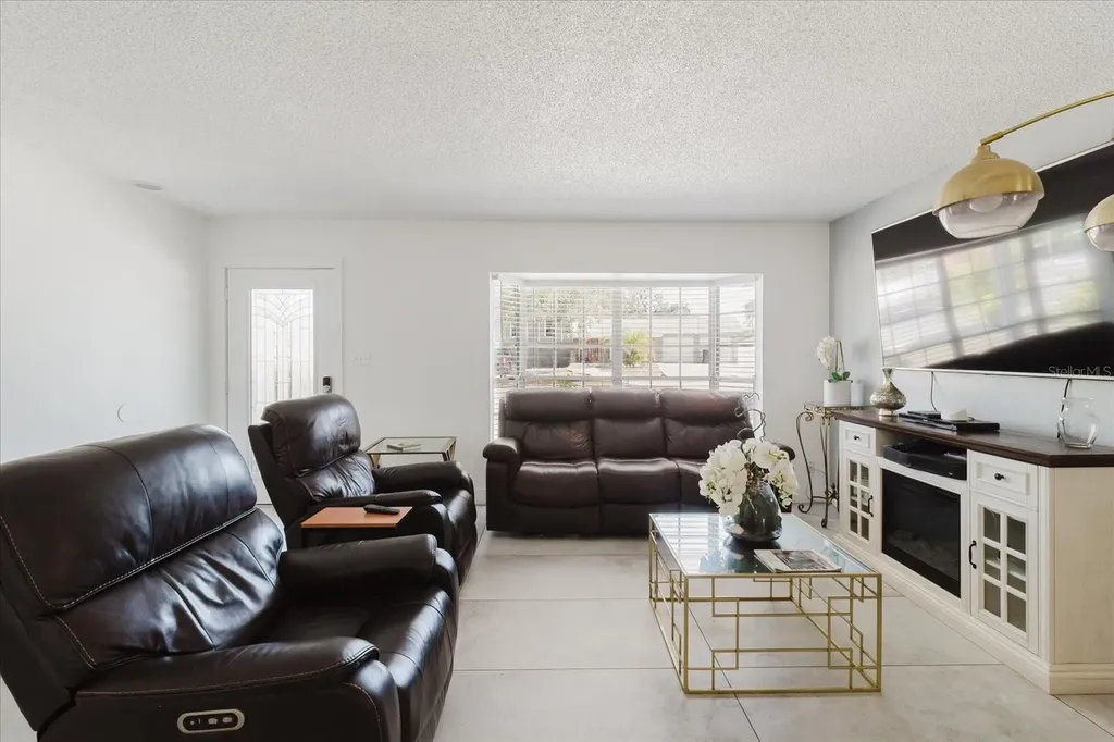 7008 Mintwood Court Tampa FL 33615