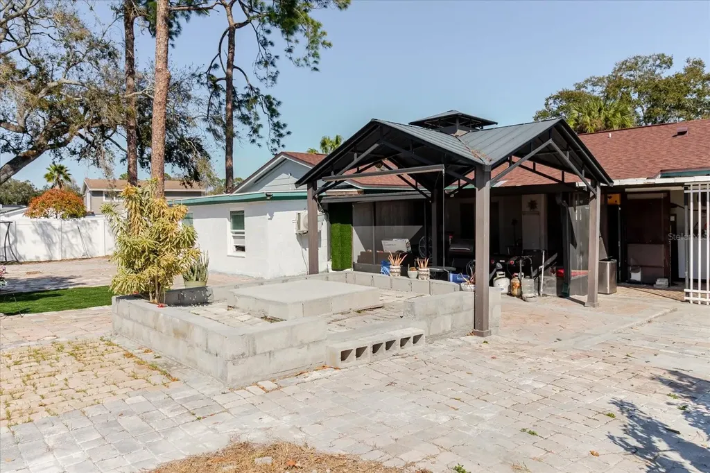 7008 Mintwood Court Tampa FL 33615
