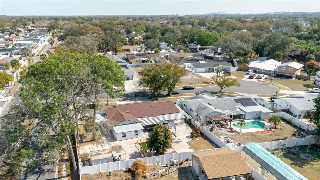 7008 Mintwood Court Tampa FL 33615