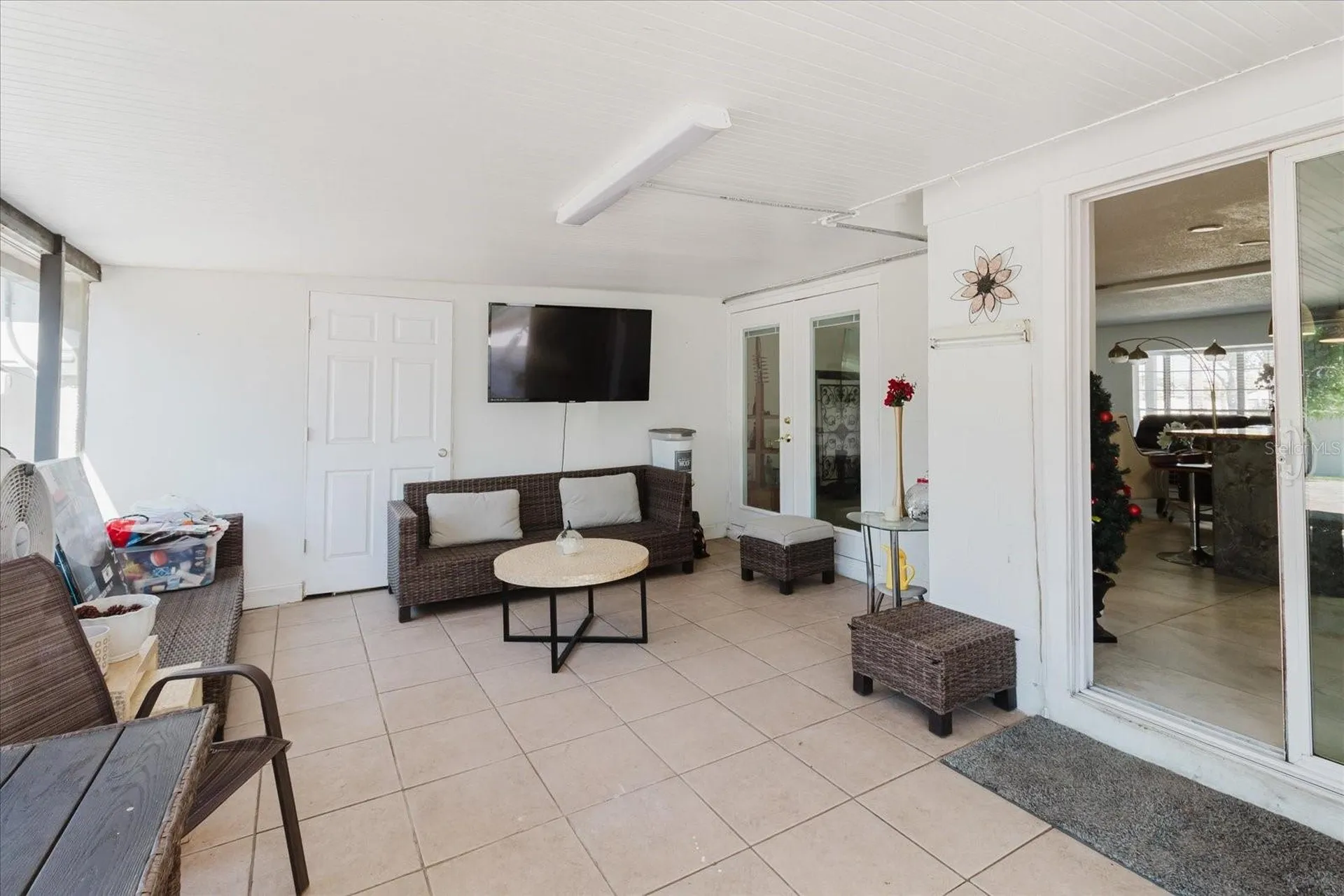 7008 Mintwood Court Tampa FL 33615