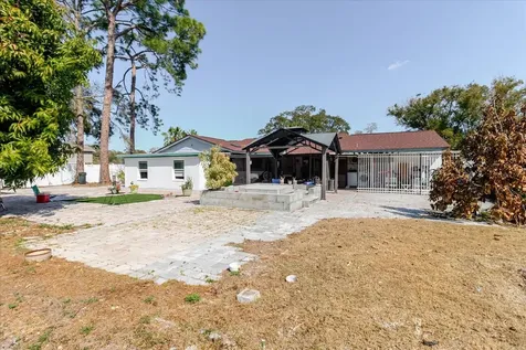 7008 Mintwood Court Tampa FL 33615