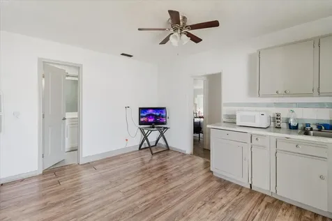 7008 Mintwood Court Tampa FL 33615