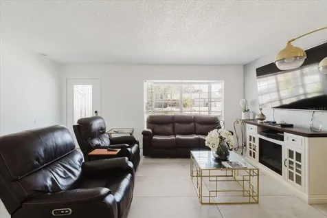 7008 Mintwood Court Tampa FL 33615
