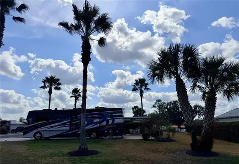 9564 SE 47th Way Webster FL 33597