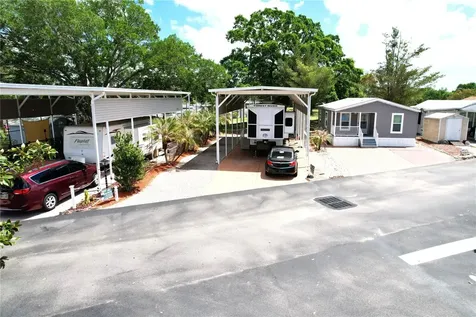 402 Golfview Drive Davenport FL 33837