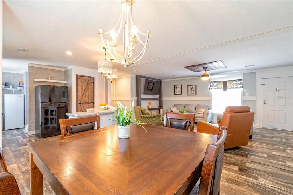 42300 Fonseca Lane Deland FL 32720