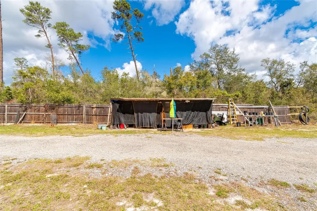 42300 Fonseca Lane Deland FL 32720