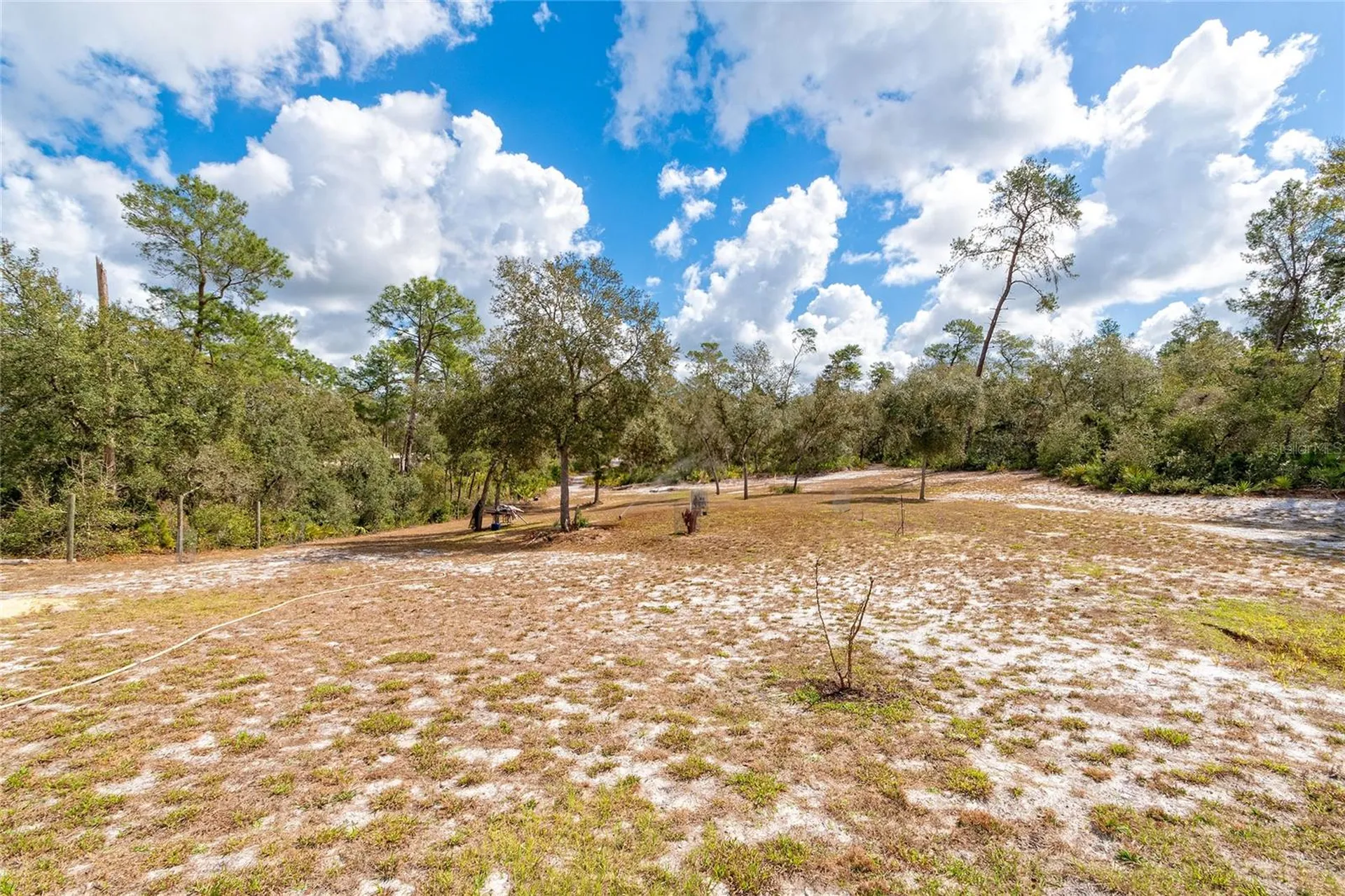 42300 Fonseca Lane Deland FL 32720