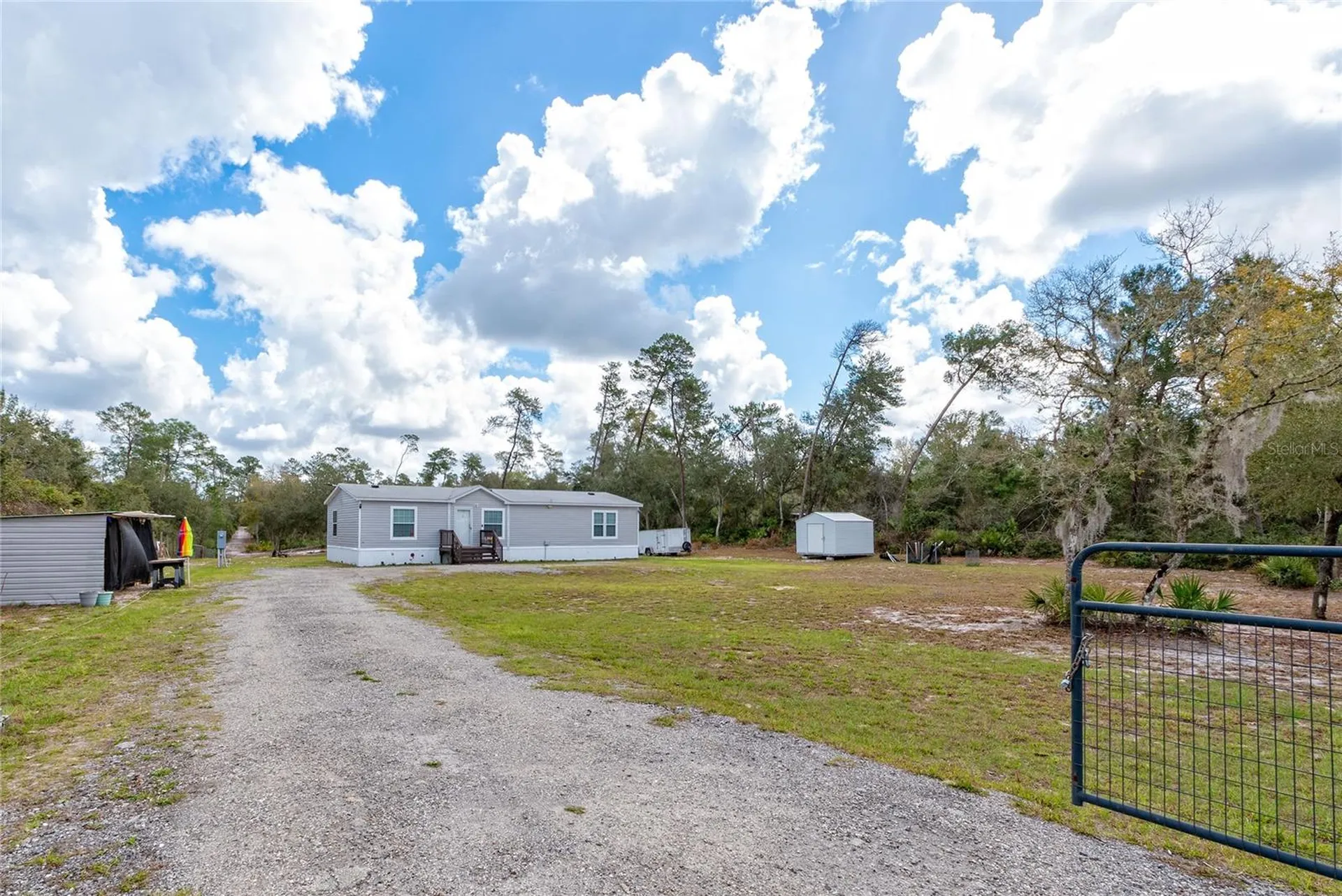 42300 Fonseca Lane Deland FL 32720