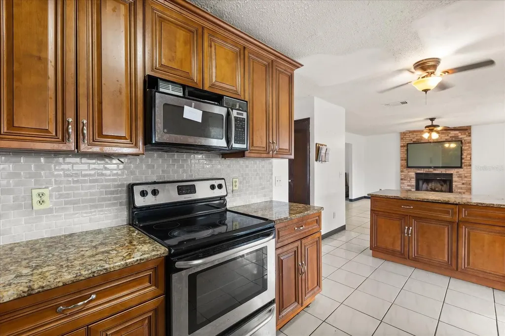 5102 Hickory Ridge Road Orlando FL 32818