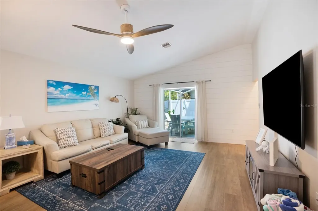 2051 Roselawn Street Sarasota FL 34231