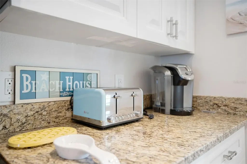 2051 Roselawn Street Sarasota FL 34231