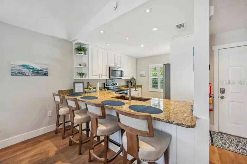 2051 Roselawn Street Sarasota FL 34231