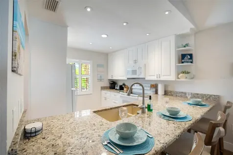 2051 Roselawn Street Sarasota FL 34231