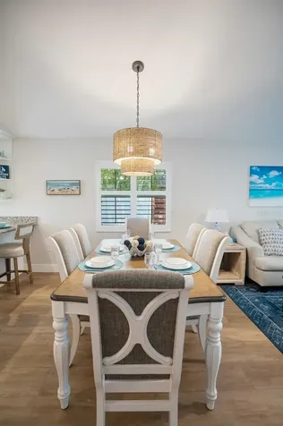 2051 Roselawn Street Sarasota FL 34231