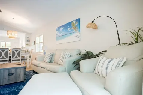 2051 Roselawn Street Sarasota FL 34231