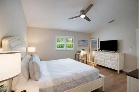 2051 Roselawn Street Sarasota FL 34231