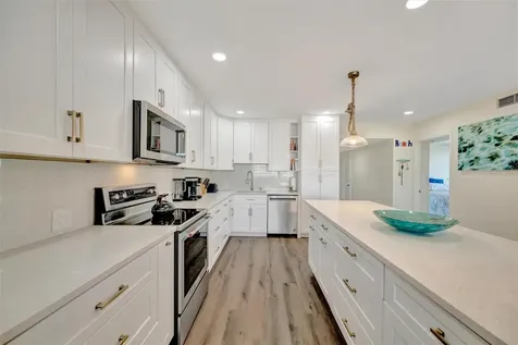 5396 Gulf Boulevard St Pete Beach FL 33706