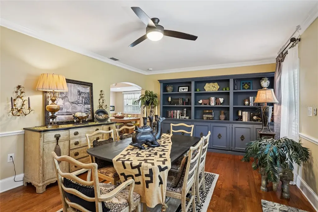 320 E Graves Avenue Orange City FL 32763