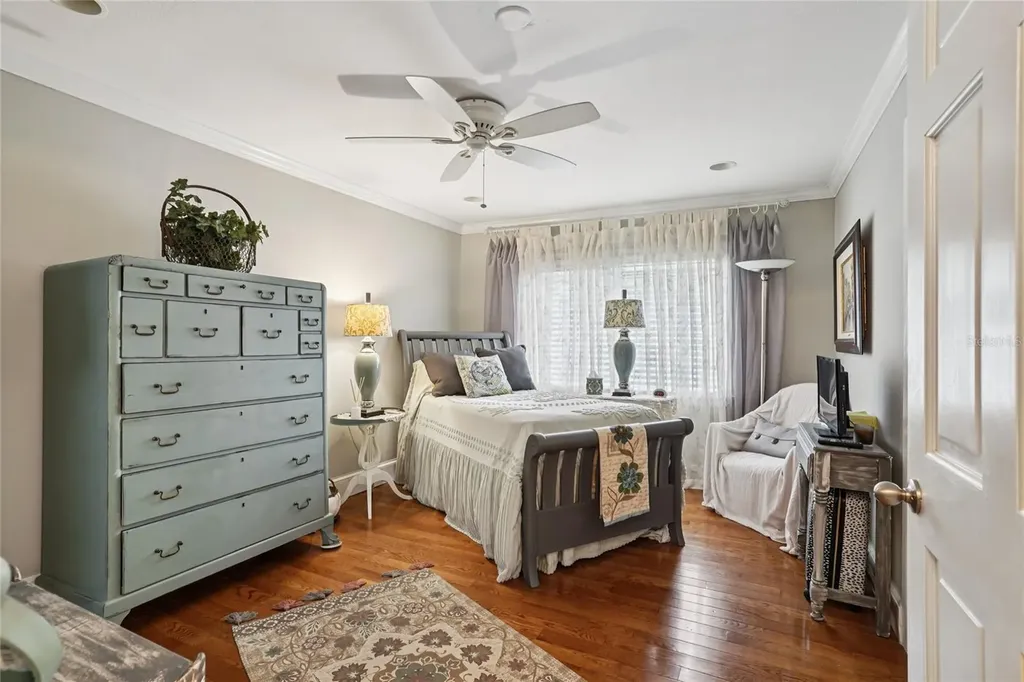 320 E Graves Avenue Orange City FL 32763