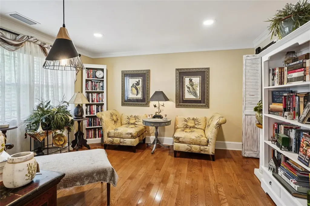 320 E Graves Avenue Orange City FL 32763