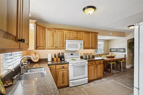 320 E Graves Avenue Orange City FL 32763