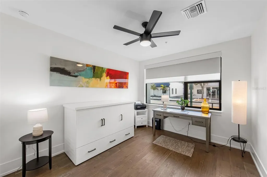 2187 Main Street Sarasota FL 34237