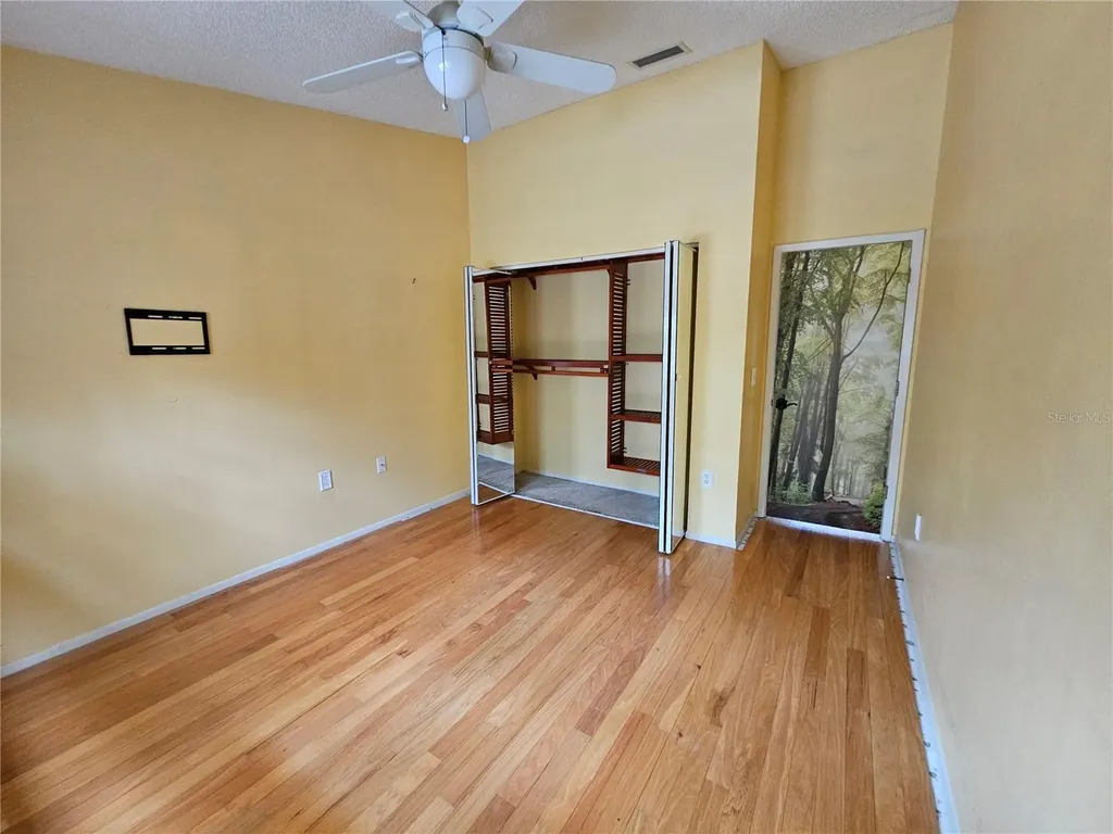 1795 Bayhill Drive Oldsmar FL 34677