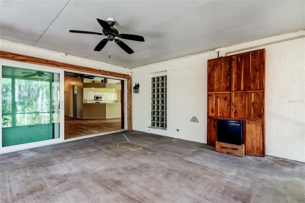 1795 Bayhill Drive Oldsmar FL 34677