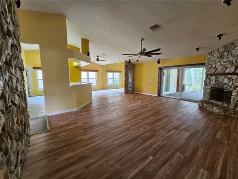 1795 Bayhill Drive Oldsmar FL 34677