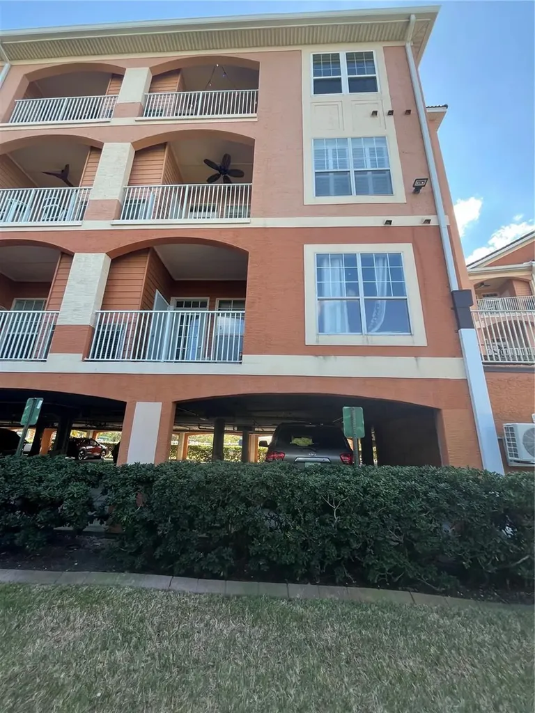 5000 Culbreath Key Way Tampa FL 33611