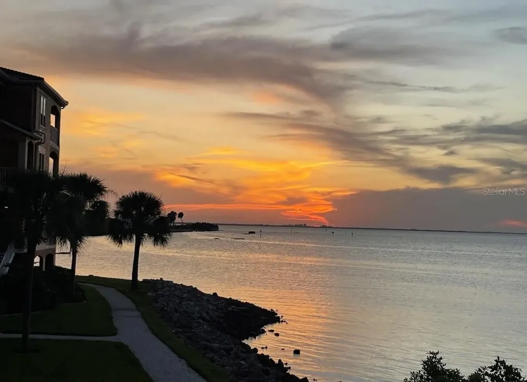 5000 Culbreath Key Way Tampa FL 33611