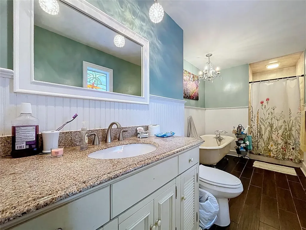 1704 Hibiscus Circle N Oldsmar FL 34677