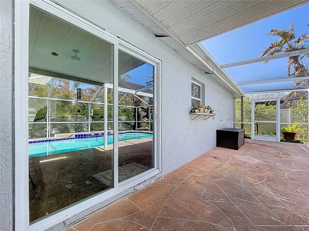 1704 Hibiscus Circle N Oldsmar FL 34677