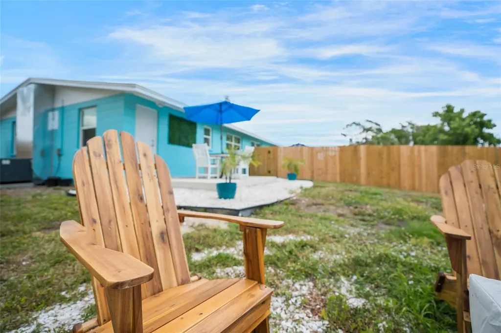 1004 67th Avenue W Bradenton FL 34207
